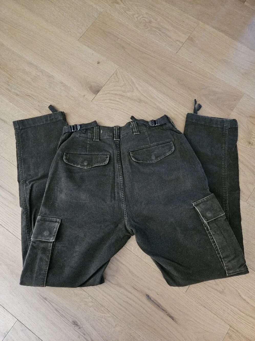Brushed Moleskin Olive Cargo Pants. Waist Size 31.